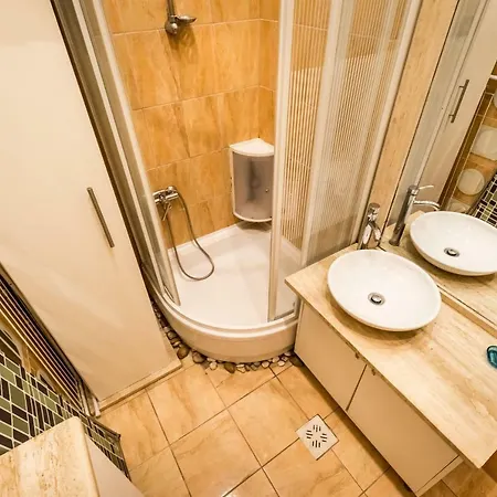 Stones And Wood With Ac Апартаменты *